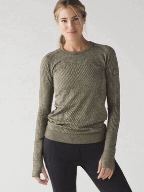 Lululemon Women’s Rest Less Pullover Heathered Military Green Ribbed Size 2